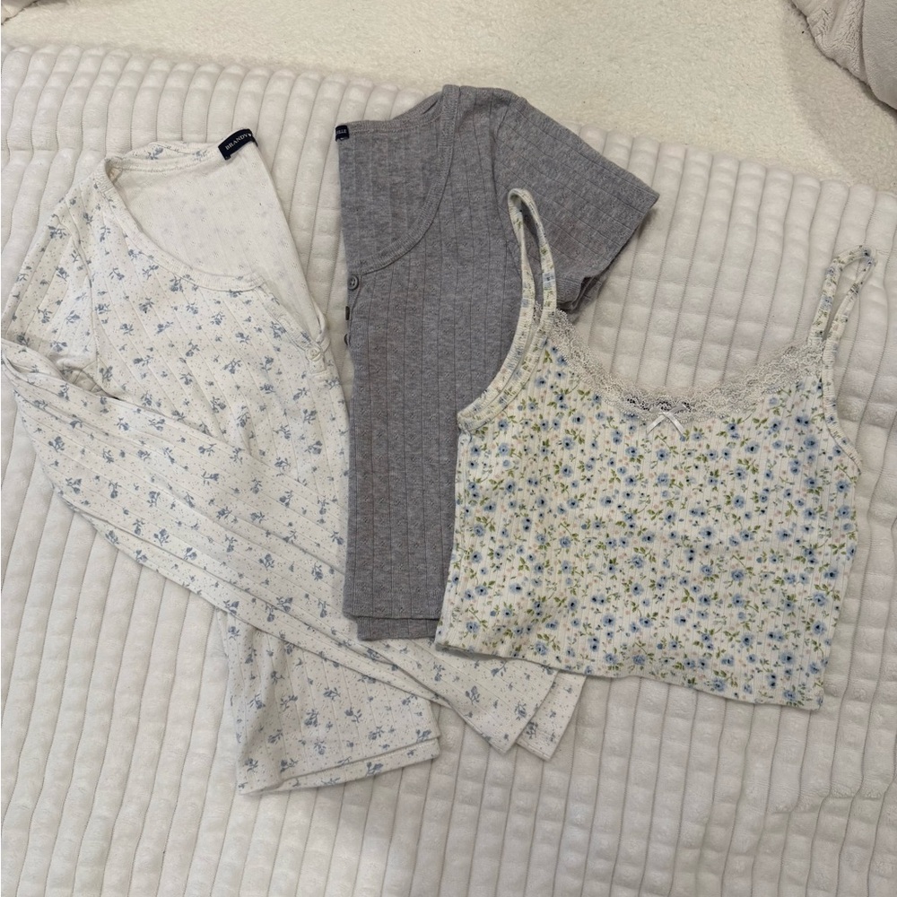 Brandy Melville 3 tops bundle